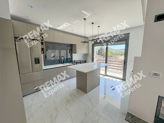 Μεζονέτα 220 τ.μ. προς πώληση, Λευκάκια-thumb-2