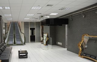 Hall 633 sqm for sale