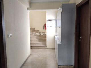 Διαμέρισμα 60 τ.μ. για πώληση, Πειραιάς, Αγία Σοφία-thumb-23
