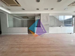 Κατάστημα 290 τ.μ. για ενοικίαση, Μεσσηνία, Καλαμάτα-thumb-1