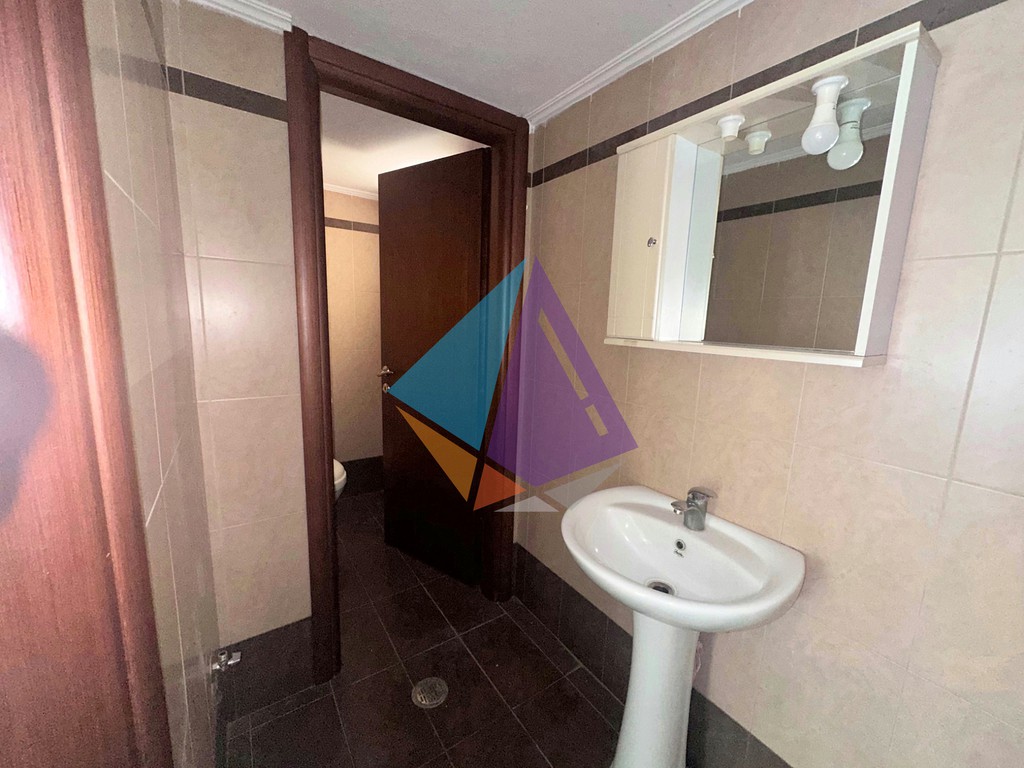 Κατάστημα 115 τ.μ. προς ενοικίαση, Καλαμάτα
