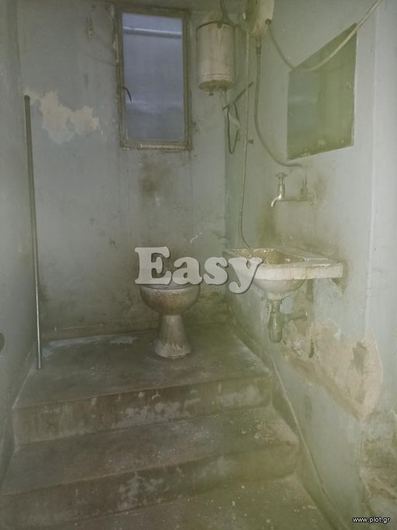 Αποθήκη 118 τ.μ. προς πώληση, Αθήνα - Κέντρο, Παγκράτι