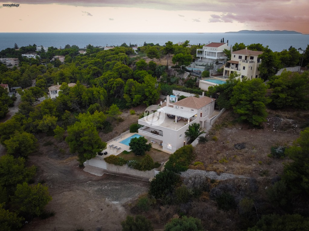 Βίλλα 440 τ.μ. προς πώληση, Άγιος Αιμιλιανός