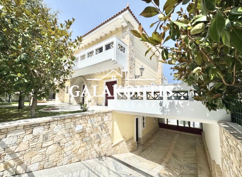 Βίλλα 335 τ.μ. πρός ενοικίαση, Αθήνα - Βόρεια Προάστια, Νέα Ερυθραία