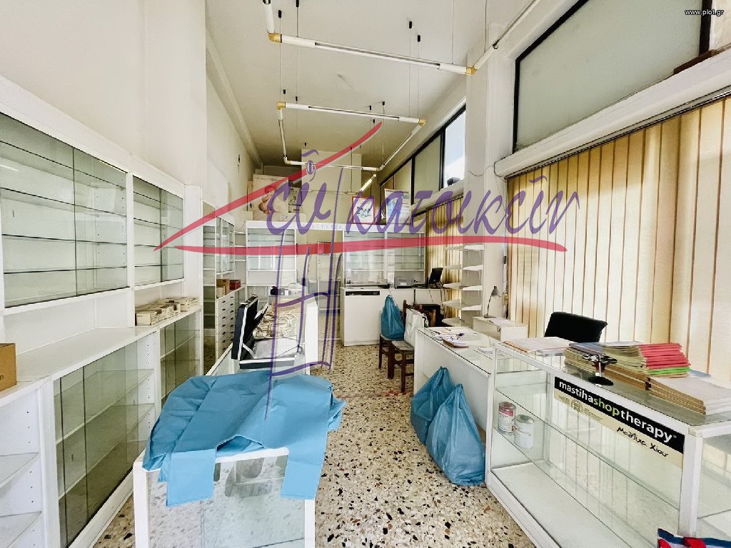 Κατάστημα 61 τ.μ. πρός πώληση, Πειραιάς, Ταμπούρια