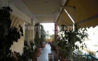 Διαμέρισμα 100 τ.μ. για πώληση, Πειραιάς, Καστέλλα-thumb-2