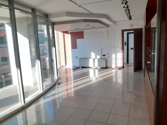 Γραφείο 367 τ.μ. πρός ενοικίαση, Αθήνα - Νότια Προάστια, Καλλιθέα