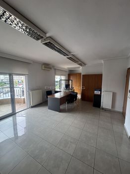 Office 85 sqm for rent