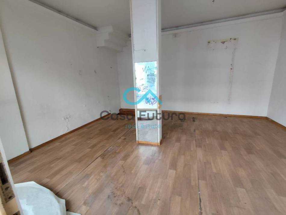 Επιχειρηματικό κτίριο 336 τ.μ. προς πώληση, Νέος Μπαμπαλιός