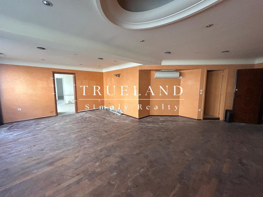 Office 286 sqm for rent, Athens - Center, Kentro