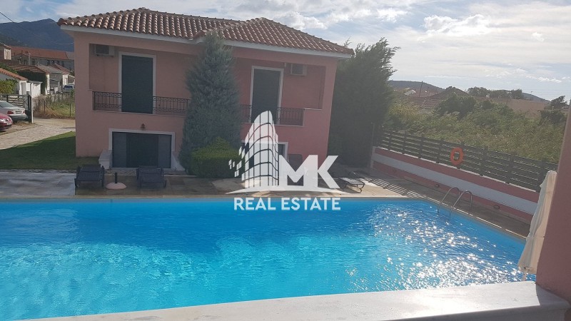 Συγκρότημα διαμερισμάτων 530 τ.μ. πρός πώληση, Ν. Λέσβου, Λέσβος - Γέρας