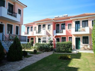 Συγκρότημα διαμερισμάτων 530 τ.μ. πρός πώληση, Ν. Λέσβου, Λέσβος - Γέρας-thumb-16