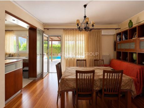 Detached home 210 sqm for sale