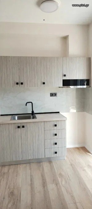 Studio / γκαρσονιέρα 45 τ.μ. προς ενοικίαση, Φιλίππου