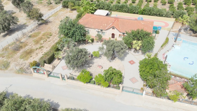 Κατάστημα 318 τ.μ. πρός πώληση, Ν. Ηρακλείου, Τυμπάκι