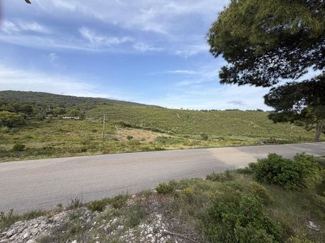 Μονοκατοικία 180 τ.μ. πρός πώληση