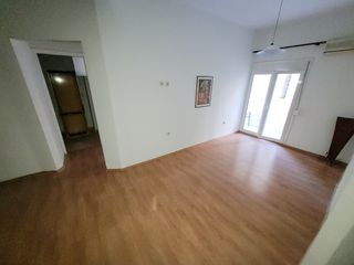 Studio / γκαρσονιέρα 45 τ.μ. για ενοικίαση, Θεσσαλονίκη - Κέντρο, Ροτόντα-thumb-2