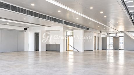 Επιχειρηματικό κτίριο 3.100 τ.μ. πρός πώληση