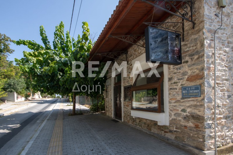 Επιχειρηματικό κτίριο 135 τ.μ. πρός πώληση, Μαγνησία, Βόλος