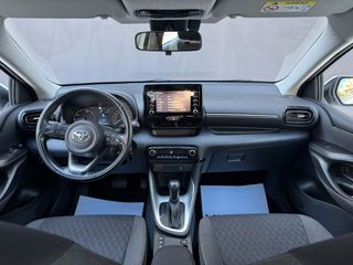 Toyota Yaris 2023 1.5 HYBRID-thumb-4
