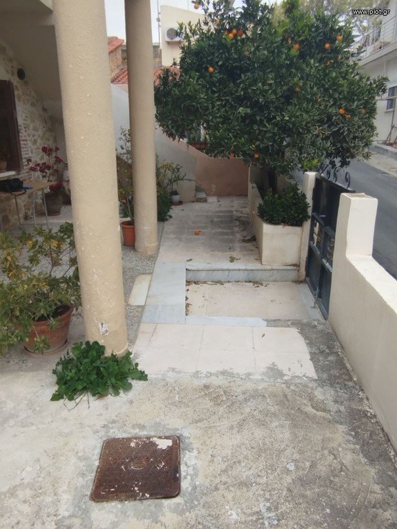 Μονοκατοικία 240 τ.μ. πρός πώληση, Ν. Ηρακλείου, Μοίρες