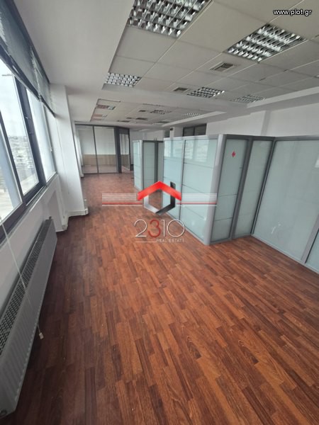 Γραφείο 250 τ.μ. πρός ενοικίαση, Θεσσαλονίκη - Κέντρο, Βαρδάρης
