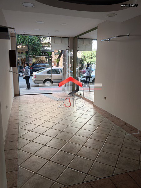 Κατάστημα 30 τ.μ. προς ενοικίαση, Χαριλάου