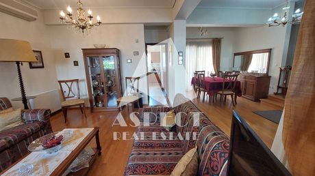 Detached home 300 sqm for sale