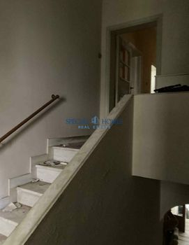 Detached home 557 sqm for sale
