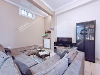 Διαμέρισμα 90 τ.μ. πρός πώληση, Πειραιάς, Αγία Σοφία-thumb-2