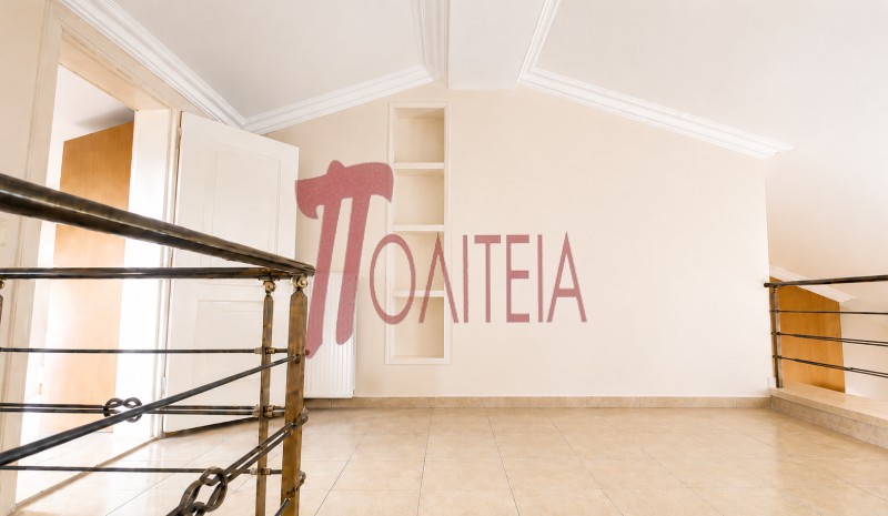 Διαμέρισμα 230 τ.μ. προς πώληση, Πλατεία Δημοκρατίας Χολαργού