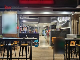 Business 141 sqm for sale