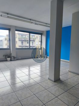 Office 145 sqm for rent