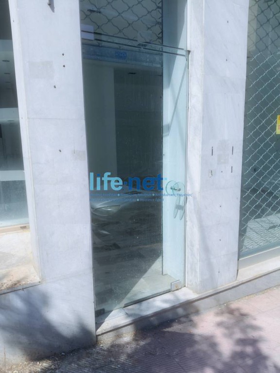 Κατάστημα 131 τ.μ. πρός πώληση, Αθήνα - Δυτικά Προάστια, Αχαρνές