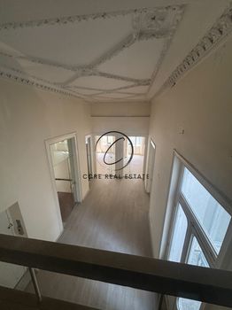 Επιχειρηματικό κτίριο 840 τ.μ. πρός πώληση