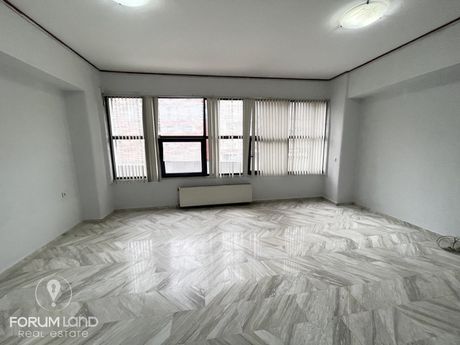 Γραφείο 65 τ.μ. προς ενοικίαση