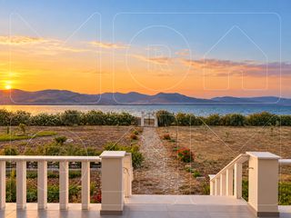 Συγκρότημα διαμερισμάτων 535 τ.μ. πρός πώληση, Ν. Λέσβου, Λέσβος - Πολιχνίτος-thumb-3