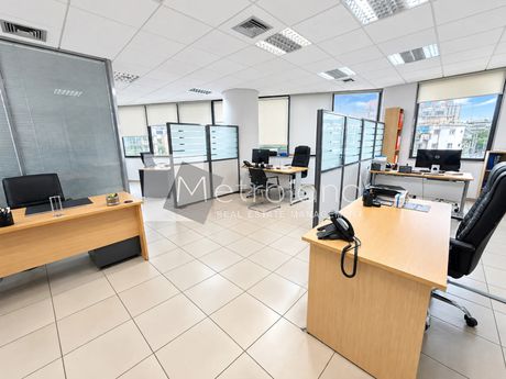Γραφείο 250 τ.μ. πρός ενοικίαση