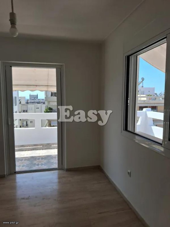 Διαμέρισμα 32 τ.μ. πρός ενοικίαση, Αθήνα - Νότια Προάστια, Παλαιό Φάληρο