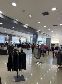 Κατάστημα 1.000 τ.μ. προς ενοικίαση