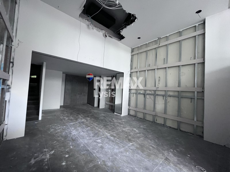 Κατάστημα 131 τ.μ. προς πώληση, Κέντρο Καλλιθέας