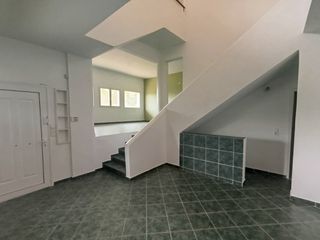 Συγκρότημα διαμερισμάτων 385 τ.μ. πρός πώληση