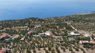 Οικόπεδο 1.558 τ.μ. για πώληση