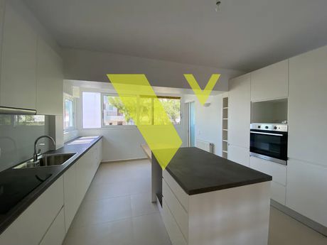 Apartment 140 sqm for rent