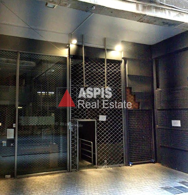 Κατάστημα 55 τ.μ. προς ενοικίαση, Πλατεία Καρύτση