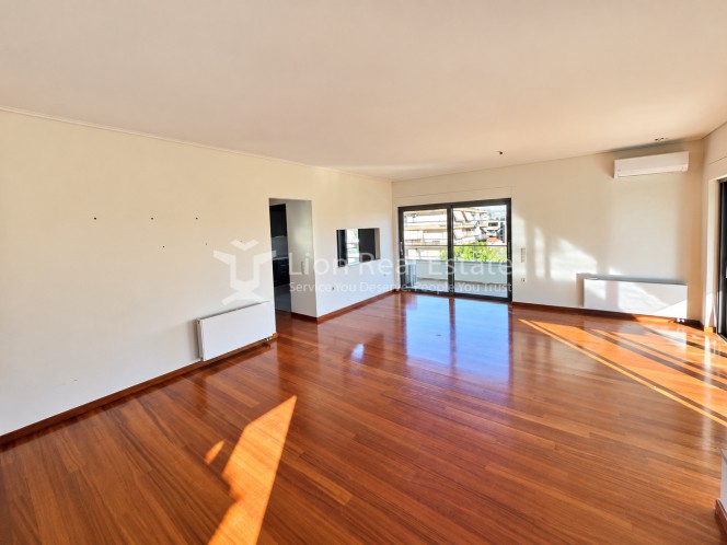 Apartment 122 sqm for rent, Athens - North, Marousi