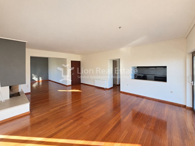 Apartment 122 sqm for rent, Athens - North, Marousi