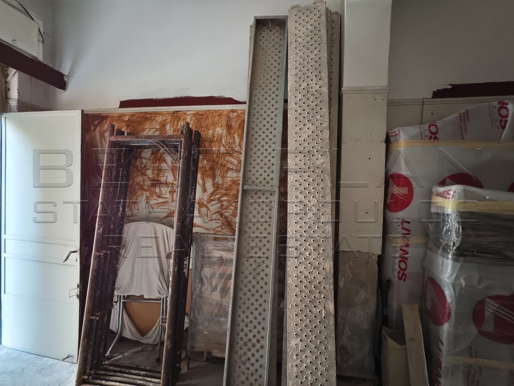Κατάστημα 75 τ.μ. πρός πώληση, Αθήνα - Νότια Προάστια, Δάφνη
