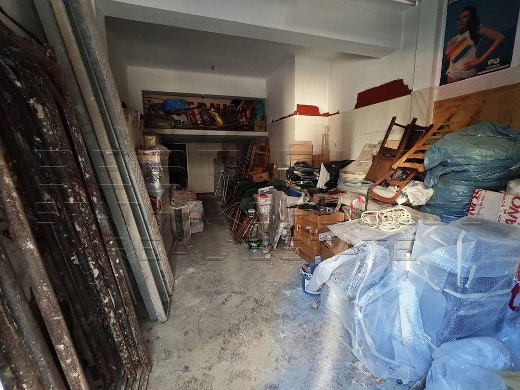 Κατάστημα 75 τ.μ. πρός πώληση, Αθήνα - Νότια Προάστια, Δάφνη