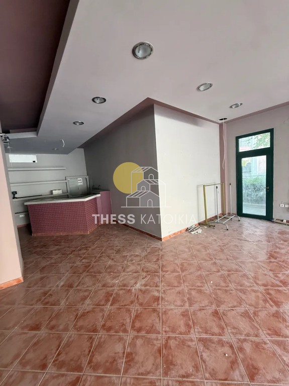 Κατάστημα 405 τ.μ. πρός πώληση, Θεσσαλονίκη - Περιφ/Κοί Δήμοι, Σταυρούπολη
